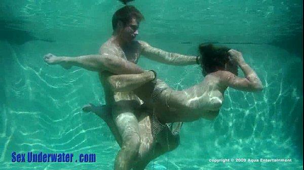 Felony - The Mermaid Slave 2/2 Underwater Porn - Parody Porn